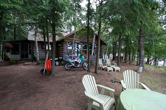 Front of cottage.